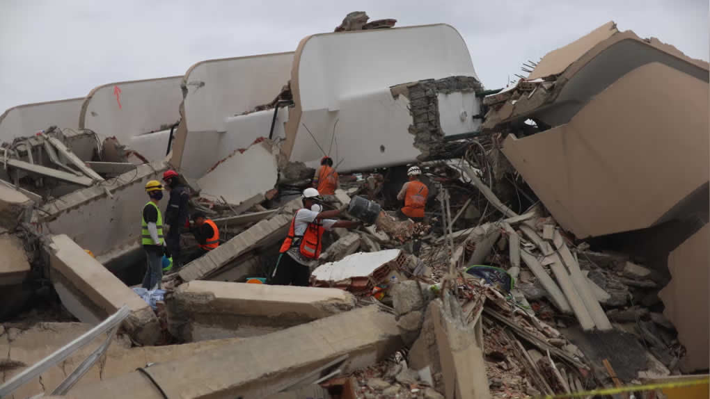 Aumentan a 4 734 los muertos por los terremotos de hace casi tres semanas en Venezuela